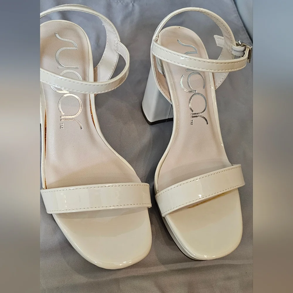 Sugar Heels Vallentina Dress Heels In Bone/Beige Size 6 NIB